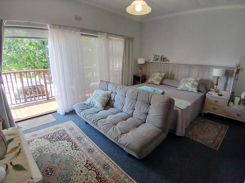 4 Bedroom Property for Sale in Stilbaai Wes Western Cape